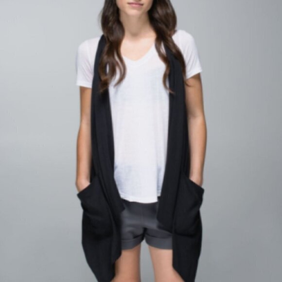 Lululemon Silky Longline Drape Vest Black 4 NWOT - Picture 3 of 13